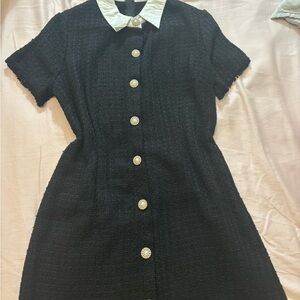Classic Black Textured Short-Sleeve Dress with Contrast Collar